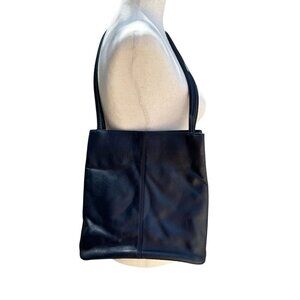 Giani Bernini Womens Navy Leather Dual‎ Shoulder Strap Magnetic Closure Handbag